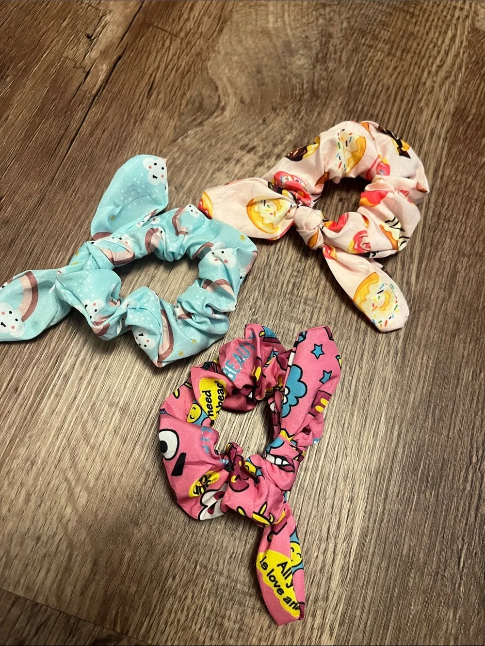 Scrunchie Bundle - Picture 4 of 4
